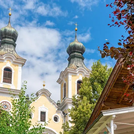 Rosenberger I Und Ii شقة